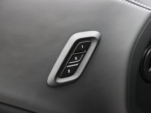 Used 2023 Dodge Challenger SRT Hellcat w/ Driver Convenience Group RWD image 39