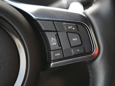 Used 2023 Jaguar F-TYPE Convertible image 54