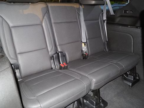 Certified 2023 Chevrolet Suburban LT image 24