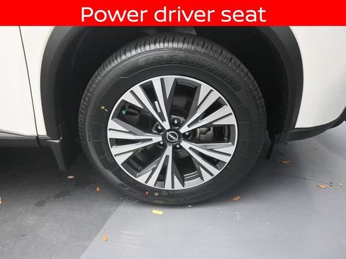 Used 2023 Nissan Rogue SV FWD image 24