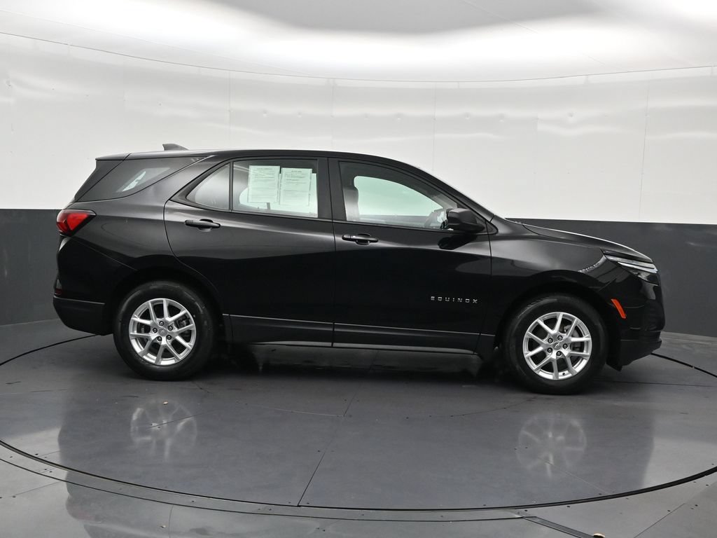 Used 2024 Chevrolet Equinox LS FWD image 7
