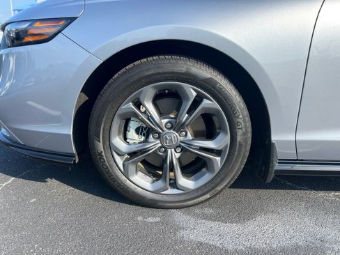 Used 2024 Honda Accord EX-L image 27