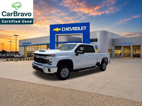 Certified 2025 Chevrolet Silverado 2500 LT w/ Convenience Package AWD/4WD image 5