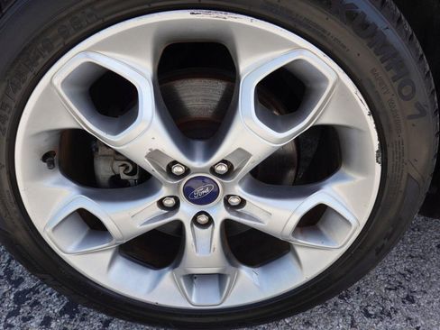 Used 2014 Ford Escape Titanium FWD image 9