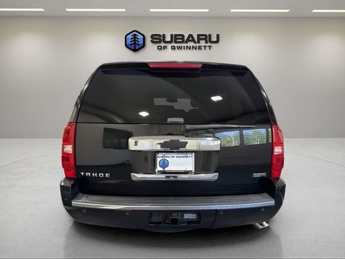 Used 2011 Chevrolet Tahoe LTZ AWD/4WD image 4