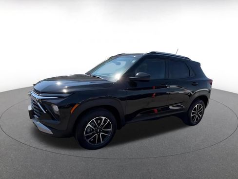 Used 2025 Chevrolet TrailBlazer LT FWD image 8