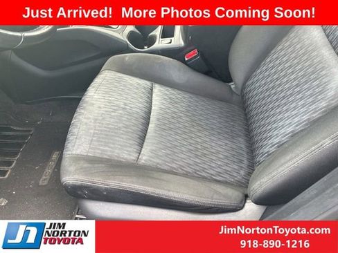 Used 2019 Nissan Rogue SV w/ Sun & Sound Touring Package FWD image 8