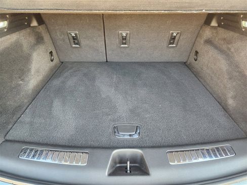 Used 2025 Cadillac XT4 Premium Luxury image 33