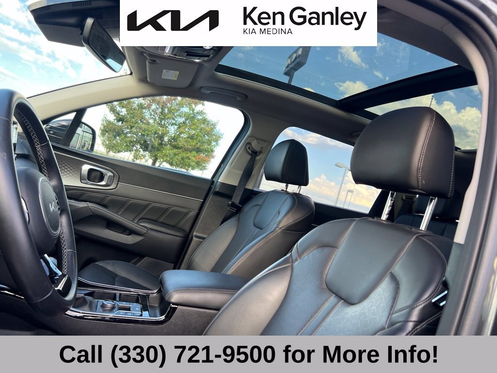 Certified 2023 Kia Sorento SX AWD/4WD image 12