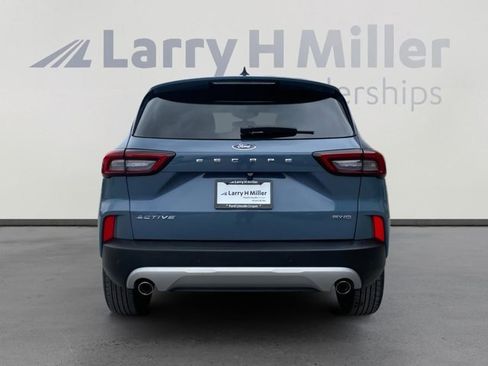 Certified 2023 Ford Escape Active w/ Tech Pack #1 AWD/4WD image 3