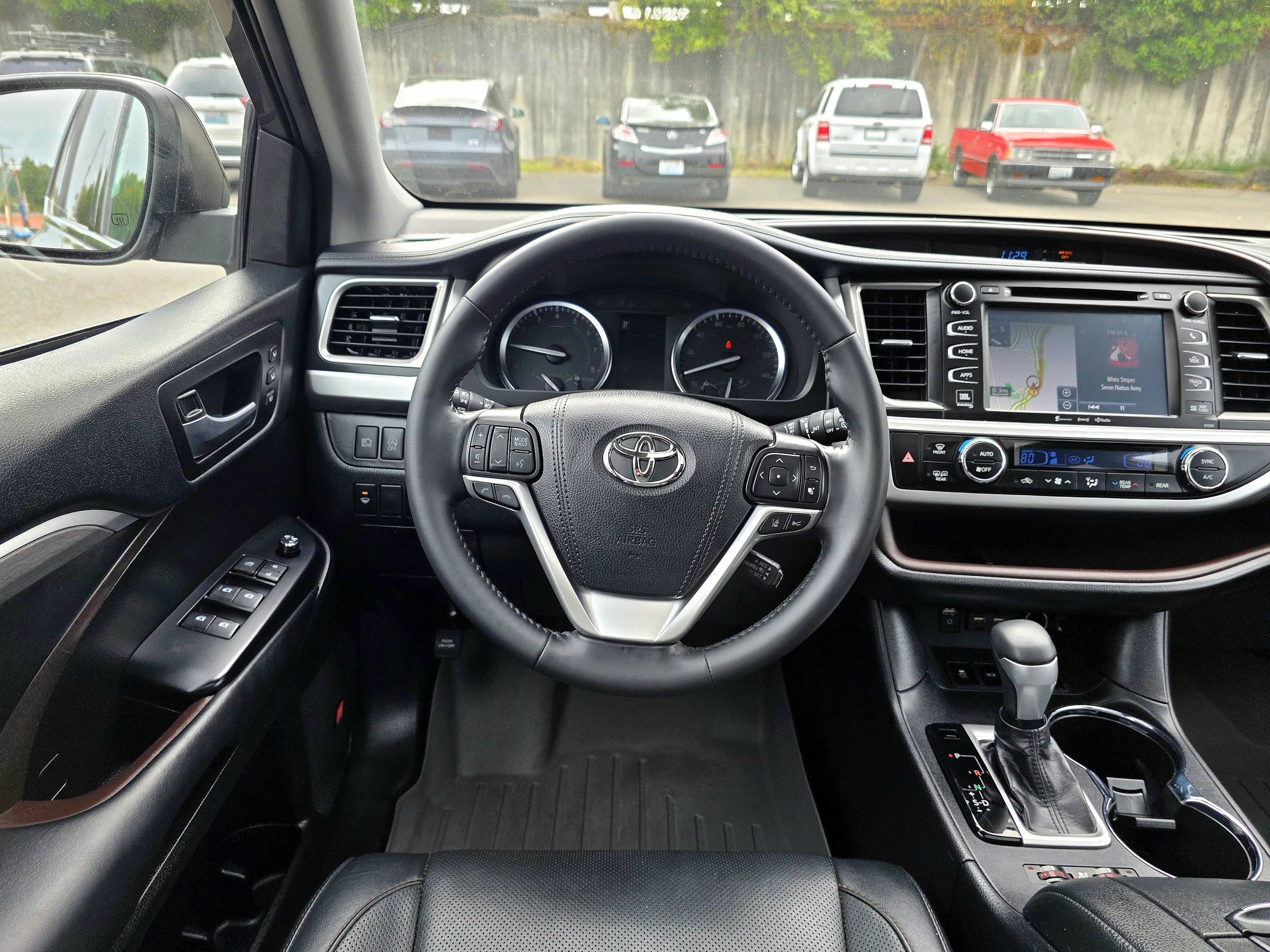 Used 2019 Toyota Highlander Limited AWD/4WD image 21