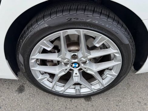 Used 2025 BMW 330i Sedan RWD image 11