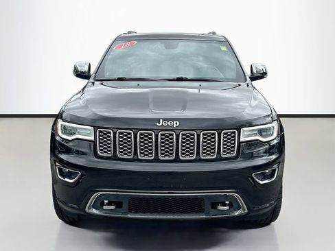 Used 2018 Jeep Grand Cherokee Overland AWD/4WD image 4