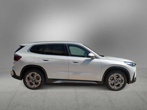 New 2026 BMW X1 xDrive28i image 9