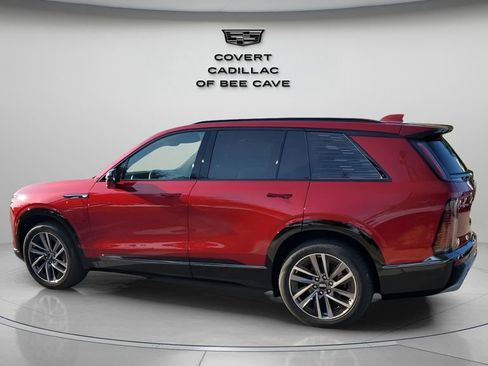 New 2026 Cadillac Vistiq Sport w/ LPO, Floor Liner Package image 6