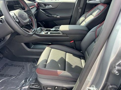 New 2026 Chevrolet Equinox RS w/ Convenience Package III FWD image 13