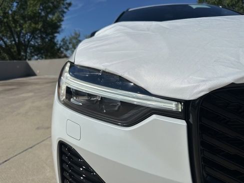 New 2026 Volvo XC60 B5 Plus w/ Protection Package Premier image 10