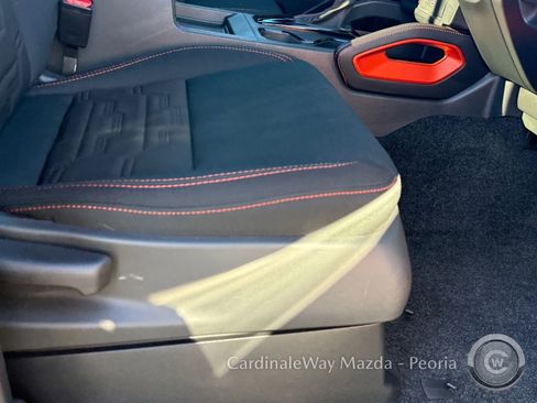 Used 2024 Nissan Frontier PRO-4X w/ Technology Package image 15