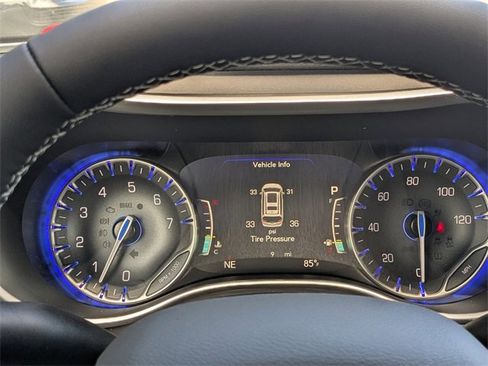 New 2026 Chrysler Pacifica Select image 27