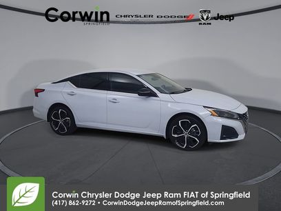 Used 2025 Nissan Altima 2.5 SR