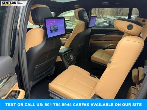 Used 2025 Cadillac Escalade IQ Sport 2 image 43