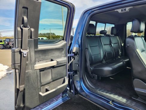 Used 2016 Ford F150 Lariat w/ Equipment Group 501A Mid image 45