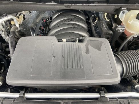 Certified 2021 Chevrolet Tahoe LT w/ LT Signature Package image 31