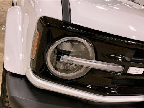Certified 2023 Ford Bronco Outer Banks AWD/4WD image 26