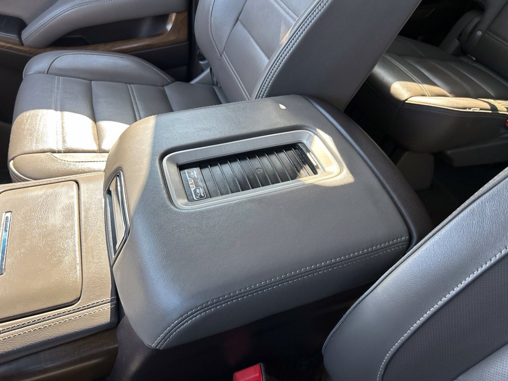 Used 2019 GMC Yukon XL Denali AWD/4WD image 28
