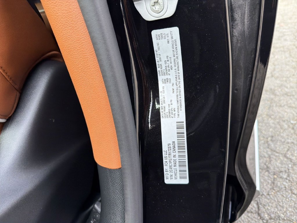 Used 2026 Chrysler Pacifica Pinnacle FWD image 30