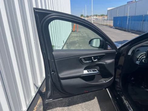 Used 2026 Mercedes-Benz E 350 Sedan image 13