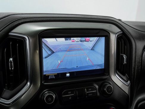 Used 2019 Chevrolet Silverado 1500 LT w/ All-Star Edition AWD/4WD image 19