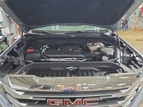 Used 2024 GMC Sierra 1500 SLE AWD/4WD image 30