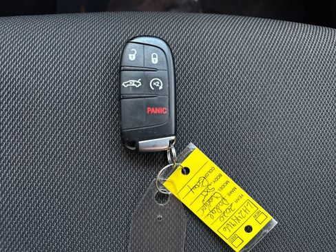 Used 2020 Dodge Charger SXT w/ Blacktop Package image 23