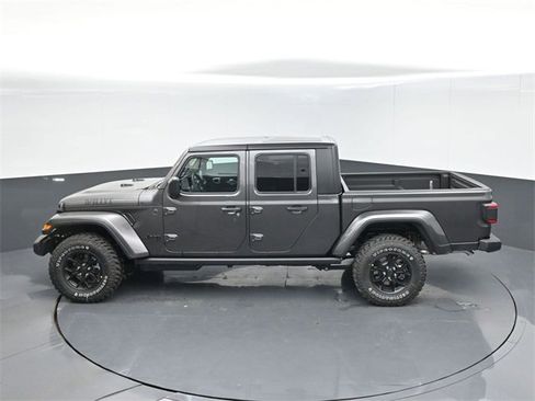 New 2026 Jeep Gladiator Willys image 35