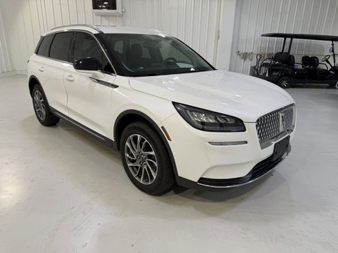 Used 2022 Lincoln Corsair FWD w/ Equipment Group 101A image 7