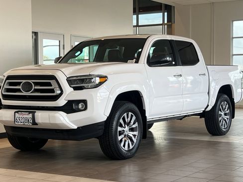 Certified 2020 Toyota Tacoma Limited image 8