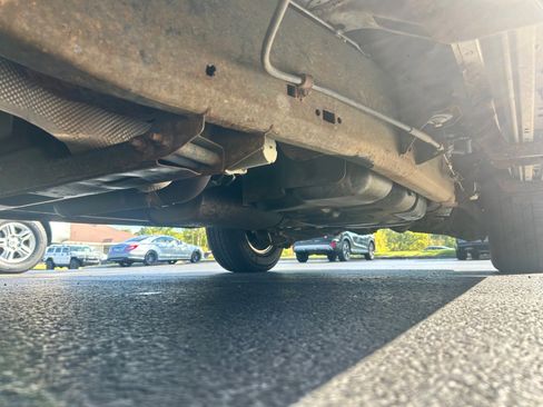 Used 2004 Ford Expedition Eddie Bauer image 30