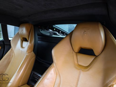 Used 2015 Lamborghini Huracan LP 610-4 AWD/4WD image 33