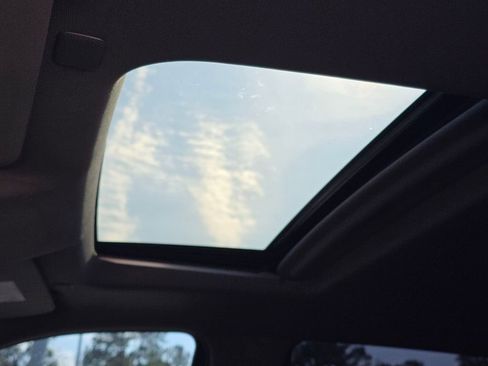 Used 2021 Chevrolet Silverado 3500 LTZ w/ LTZ Premium Package image 28