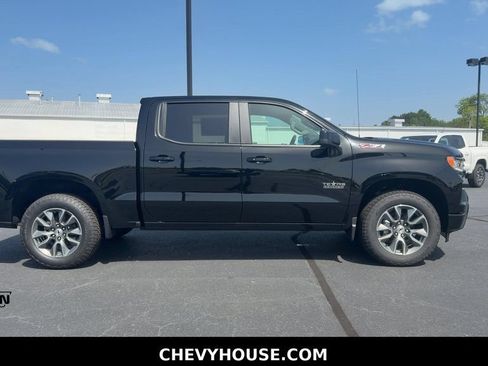New 2026 Chevrolet Silverado 1500 RST AWD/4WD image 2