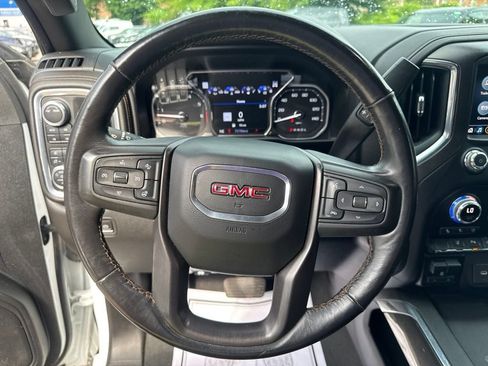 Used 2021 GMC Sierra 2500 AT4 w/ AT4 Premium Plus Package AWD/4WD image 27