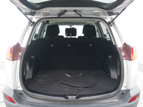 Used 2015 Toyota RAV4 XLE AWD/4WD image 16