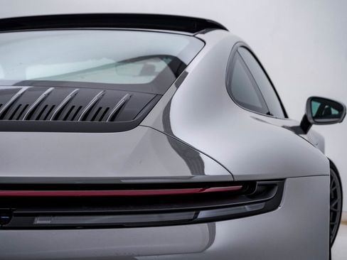 New 2026 Porsche 911 Carrera 4S image 12