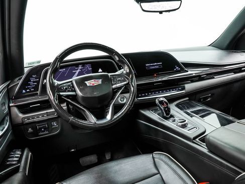 Used 2022 Cadillac Escalade Sport AWD/4WD image 5