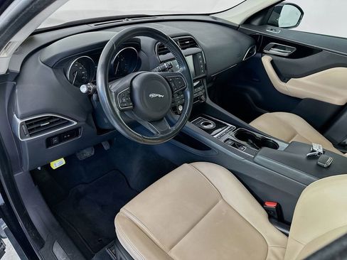 Used 2017 Jaguar F-PACE Premium AWD/4WD image 30