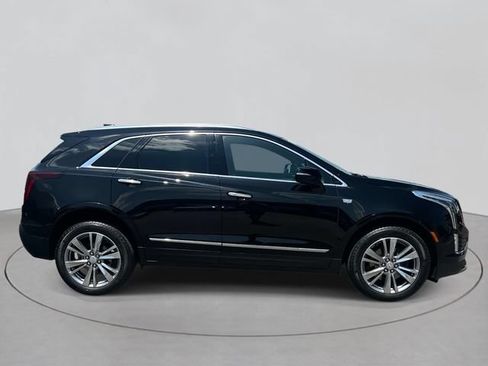 Certified 2024 Cadillac XT5 Premium Luxury AWD/4WD image 5