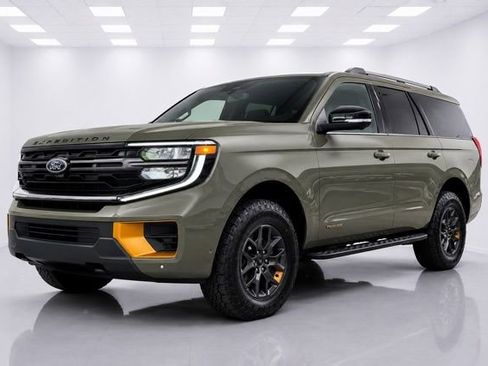 Used 2025 Ford Expedition Tremor AWD/4WD image 5
