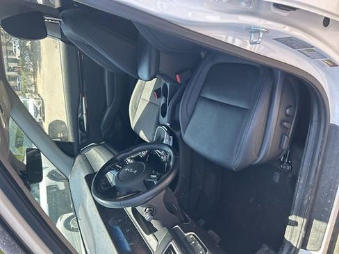 Certified 2024 Kia Seltos EX AWD/4WD image 14