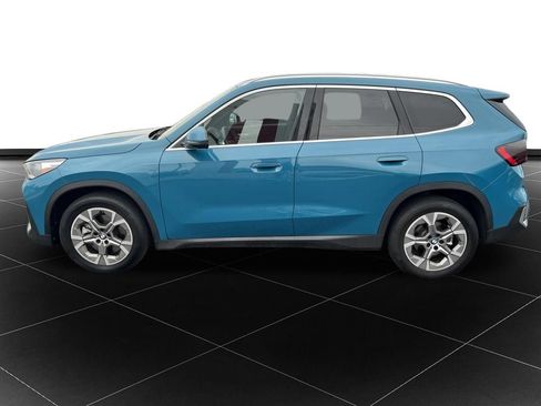 Used 2023 BMW X1 xDrive28i w/ Convenience Package AWD/4WD image 2